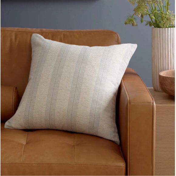 Quince Other - 🆕 Quince Neutral Stripe Pillow Cover - Set of 2